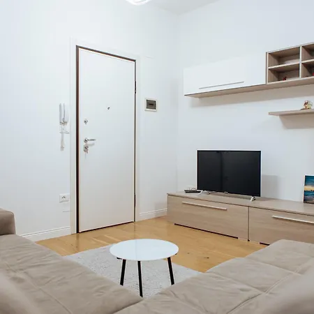 Chic Piave Apartment *